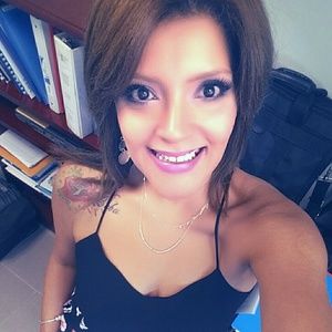 Meet your Posher, Janet